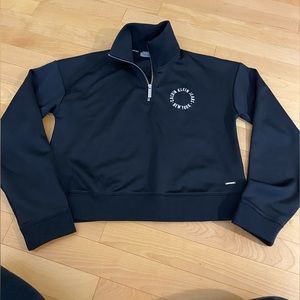 CALVIN KLEIN - SPORTY CROPPED HALF ZIP - SIZE M